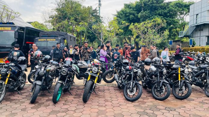 Pecinta XSR 155 Rayakan Hari Kartini, Biker Wanita Rasakan Momen Spesial Berkendara Motor Sport Heritage (2)