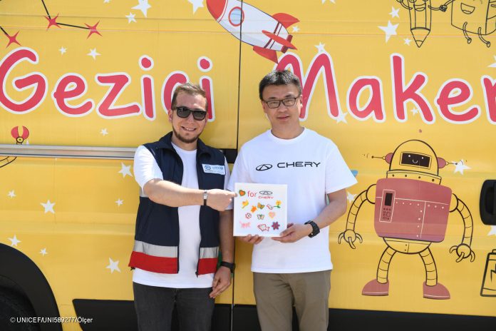Chery dan UNICEF Kunjungi Korban Gempa Turki