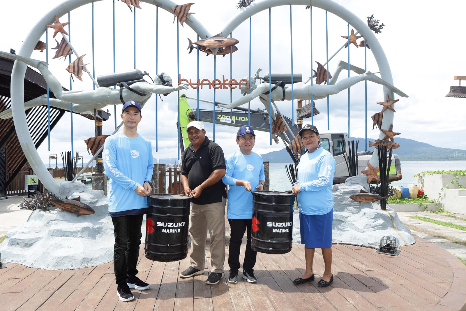 Kegiatan Suzuki Clean Up The World di Pantai Bunaken (4)