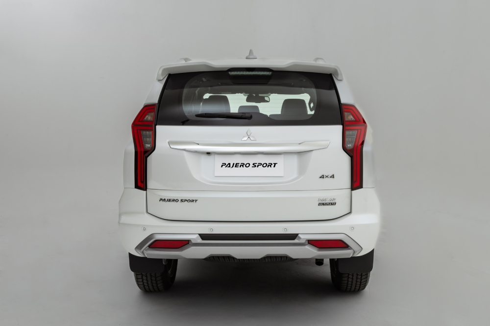 New Pajero Sport 1