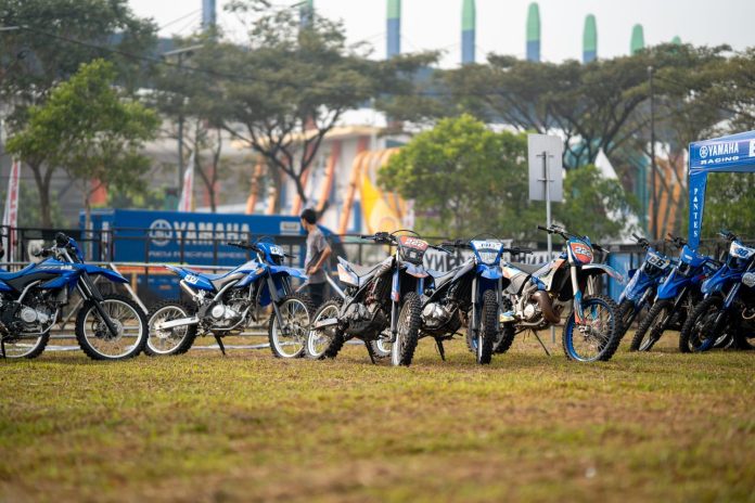 Seri 1 Shell bLU cRU Yamaha Enduro Challenge 2024 di Bandung